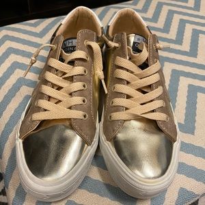 Vintage Havana - size 7